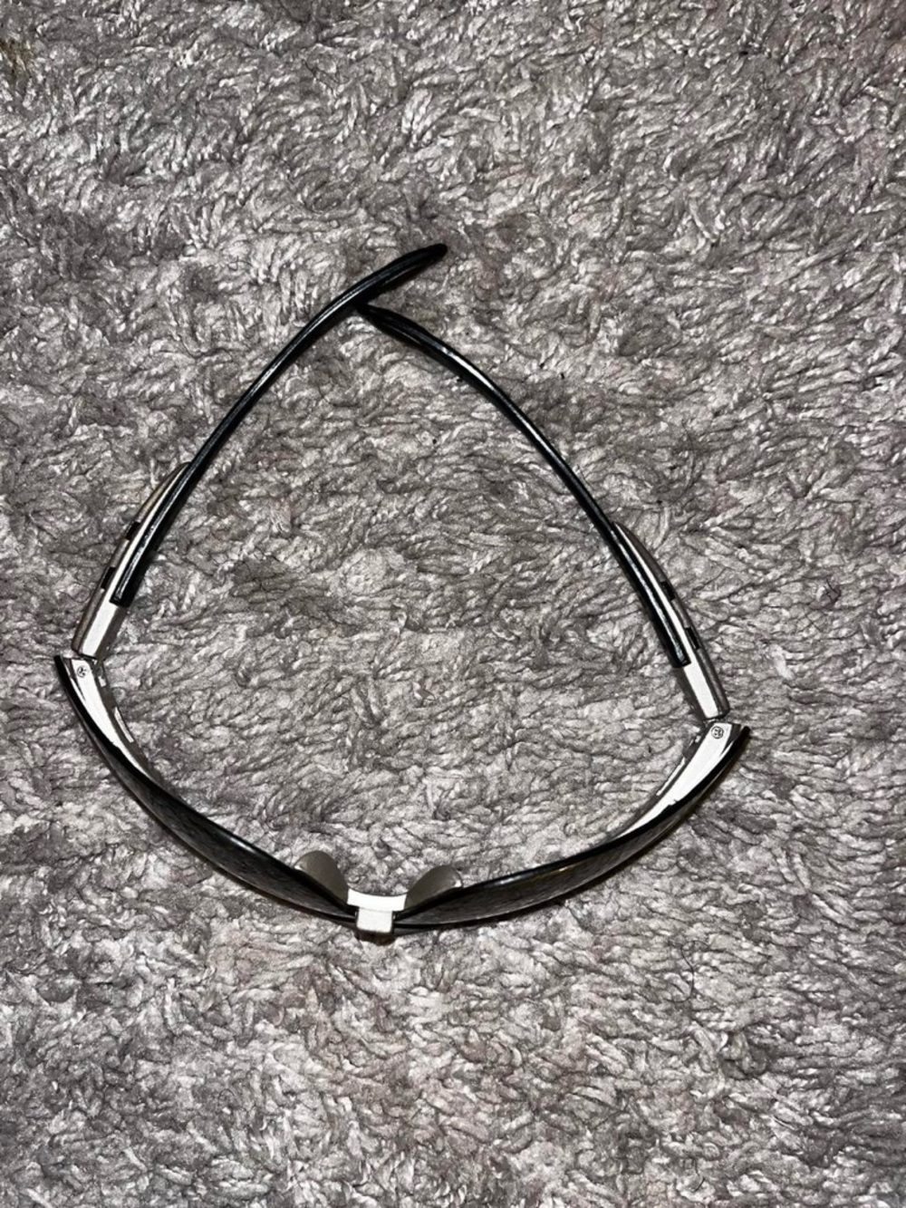 Vintage 2004 Silver and Black Balenciaga/Opium style Sunglasses - Picture 6 of 6